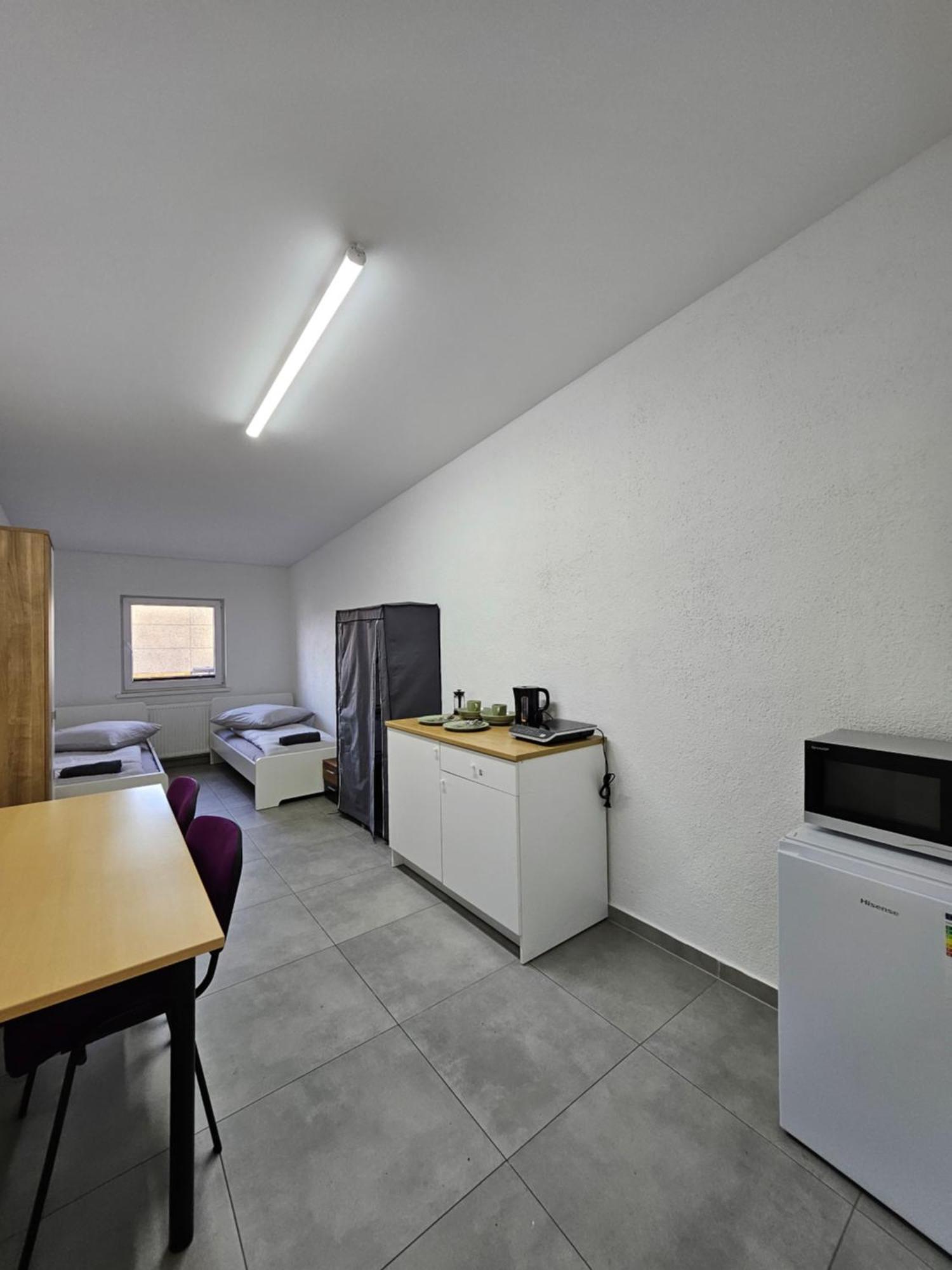 Hotel Mieterlux Frankfurt Heusenstamm Pokój zdjęcie